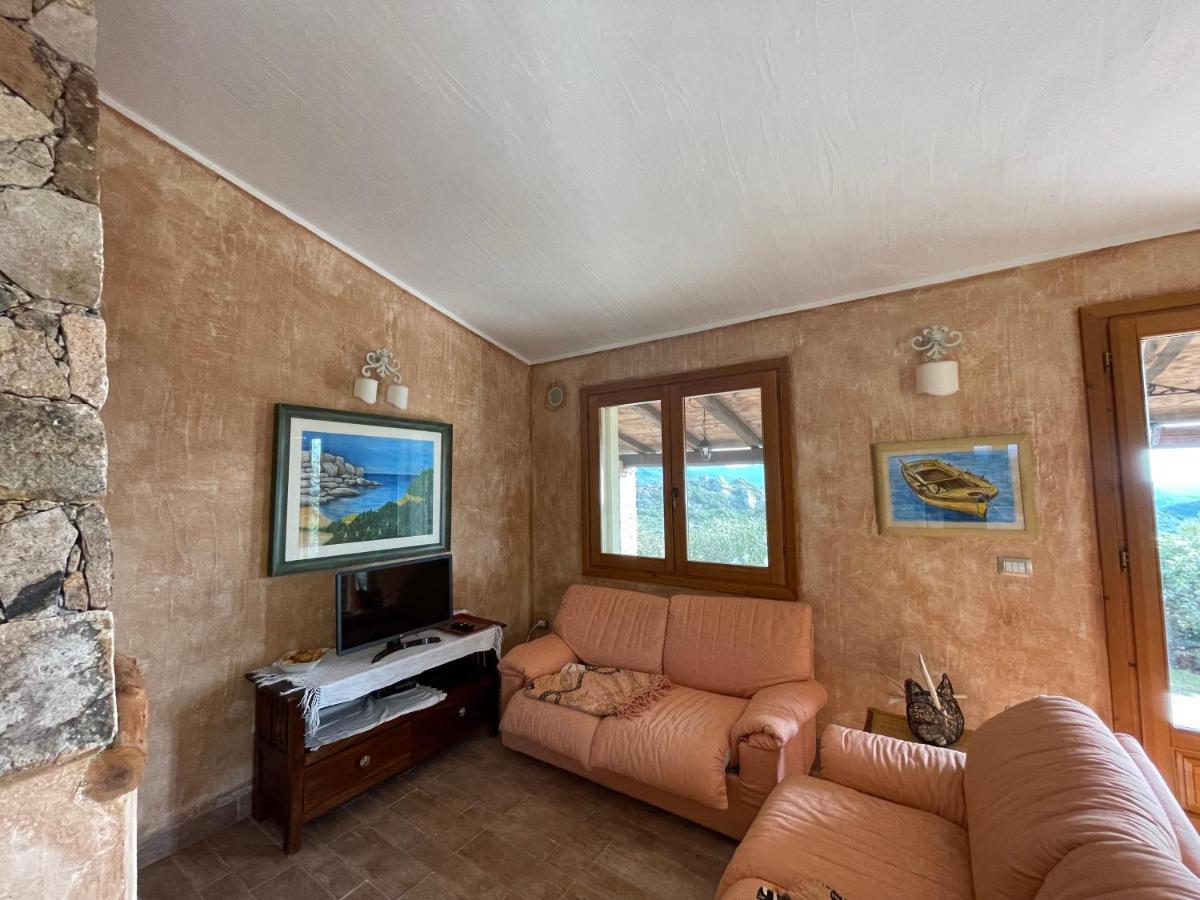 Villa Rocce Rosse คอสตาพาราดีโซ ภายนอก รูปภาพ