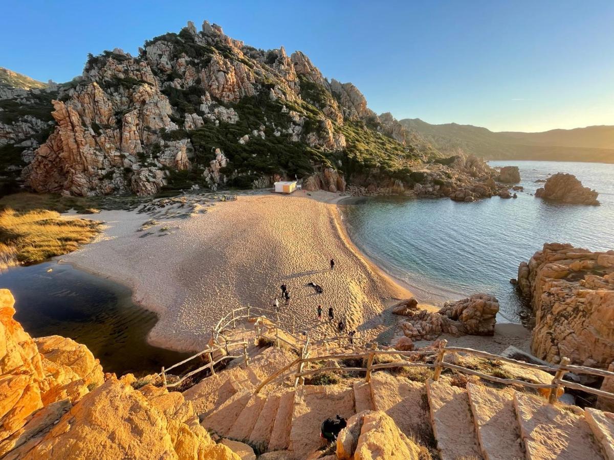 Villa Rocce Rosse คอสตาพาราดีโซ ภายนอก รูปภาพ